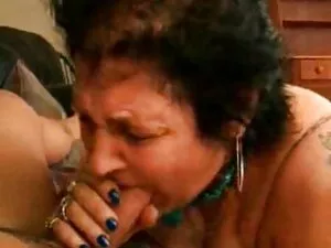 Voll Figured Siri Po ...