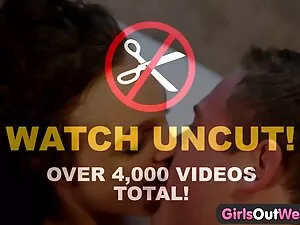 Big titted kostenlos ...