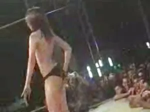 Asiatische Twinks Ei ...