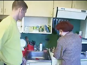 Dieses Mädel kennt s ...