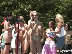 Riesigen sexfilme mi ...